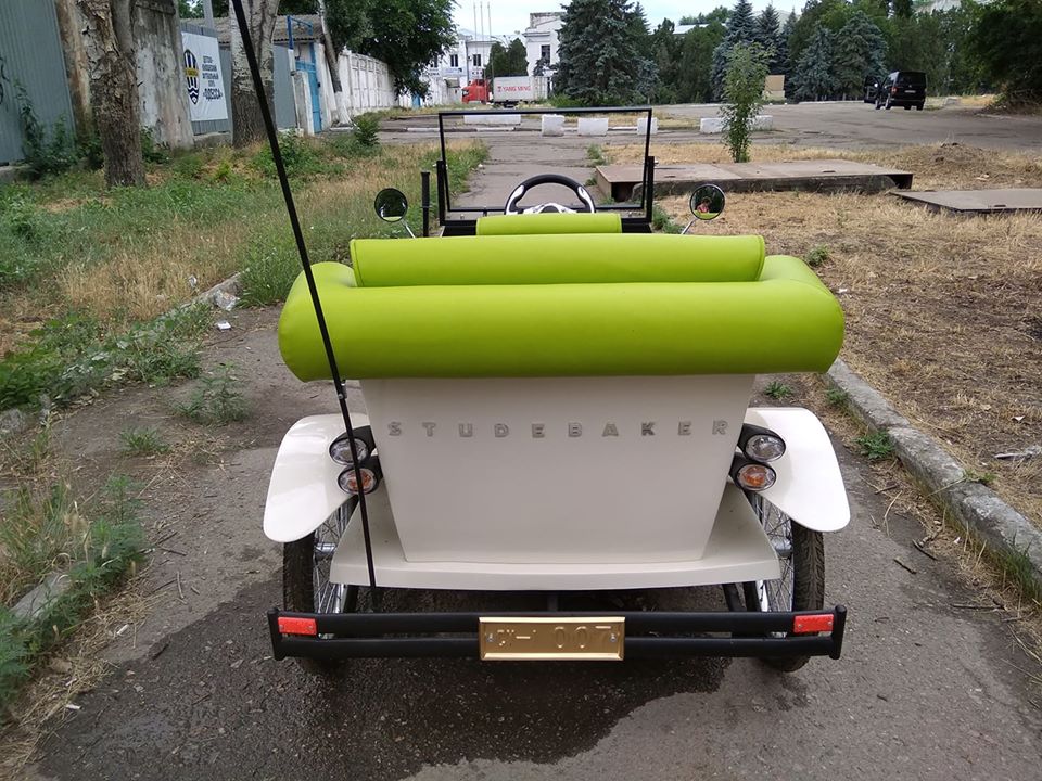 Одессит превратил легендарный автомобиль из «Золотого теленка» в электромобиль — в разделе «Звук и тюнинг» на сайте AvtoBlog.ua
