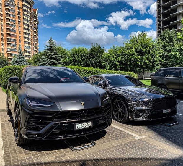 В Украине заметили очень необычный Bentley Continental GT 2019 — в разделе «Звук и тюнинг» на сайте AvtoBlog.ua