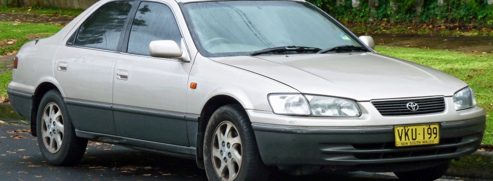 Daihatsu Altis 2.4 AT (159 л.с.) 4WD