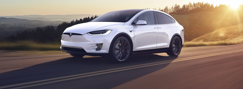 Tesla Model X прошла испытания на бездорожье
