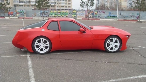 Украинец превратил старый Porsche в эффектный спорткар
