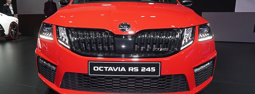 «Деловой, но очень мощный»: тест-драйв Octavia RS