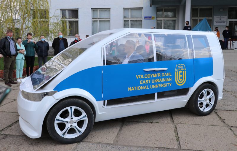 Первый украинский электромобиль с запасом хода 500км. 3
