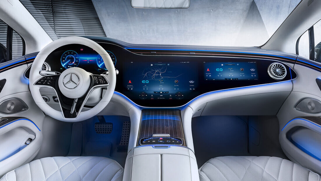 Mercedes- Benz представил флагманский электрический седан EQS 2
