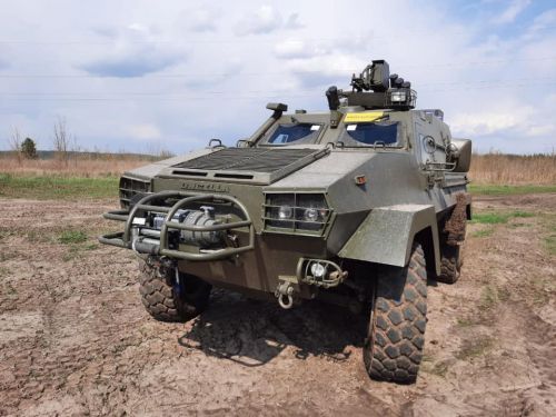 В Украине проводят испытания нового армейского автомобиля 1
