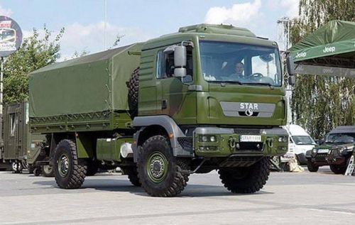 ВСУ получат в подарок от Польши несколько армейских грузовиков Star 1