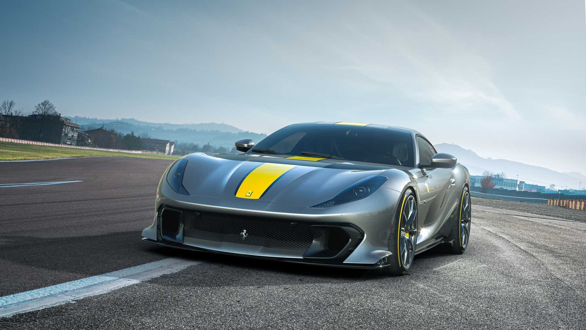 Ferrari представила свой самый мощный дорожный суперкар  1