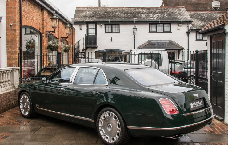 На продажу выставили Bentley Елизаветы II за 200тыс. фунтов 4