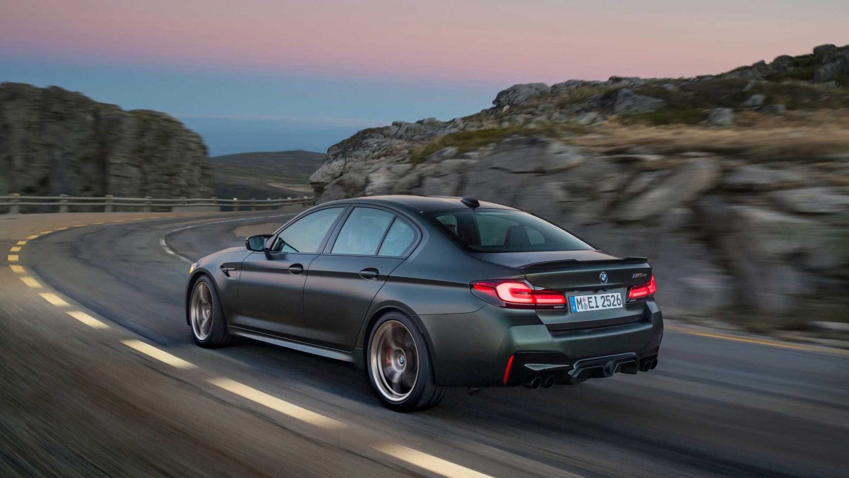 BMW представила новую M5: самая мощная и быстрая модель в истории марки 4