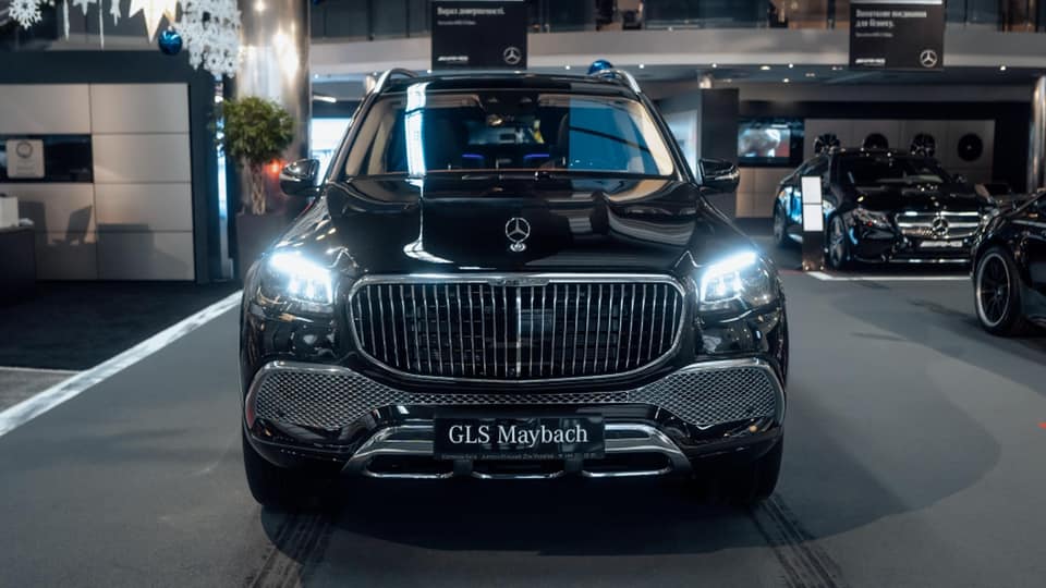 Cемейство Mercedes-Maybach в Украине пополнил роскошный внедорожник 1