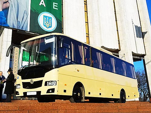  Украинские автобусы корпорации «Эталон» будут поставлять в Европу  1