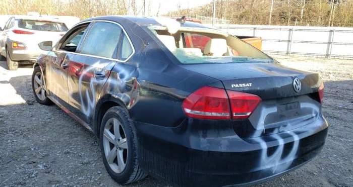 На продажу выставили битый VW Passat с нетипичными повреждениями 3