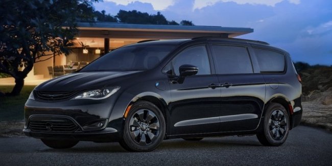 Chrysler Pacifica Hybrid 2019 получил цветовые обновления 1