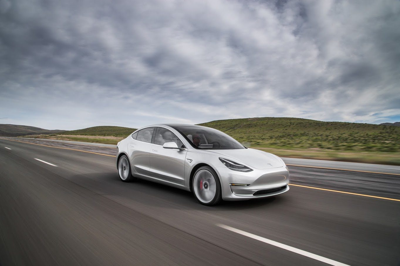 Tesla снова остановила сборку Model 3 1