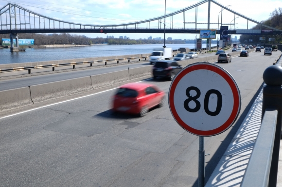 В Киеве могут увеличить максимально разрешенную скорость до 80 км/ч  1
