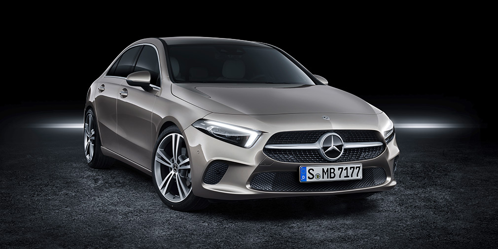 Mercedes-Benz представил седан A-Class нового поколения 2