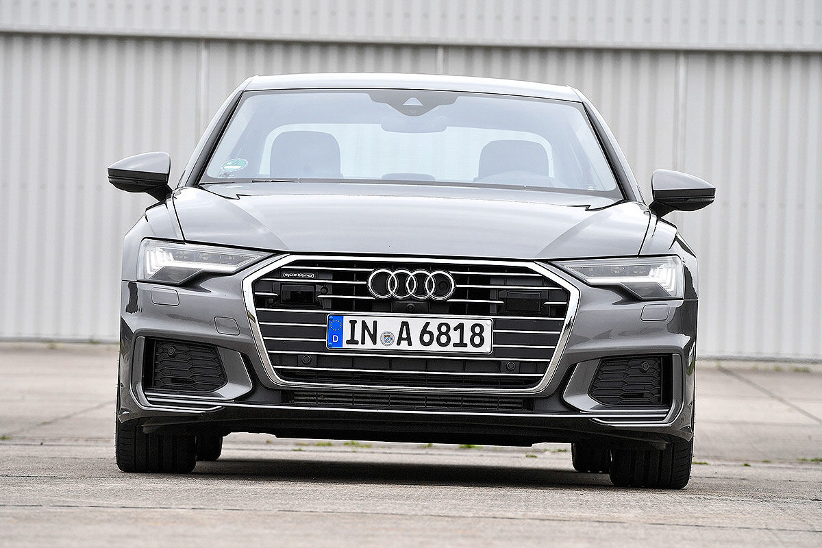«Привлекательный, но нерешительный»: тест-драйв нового Audi A6 1