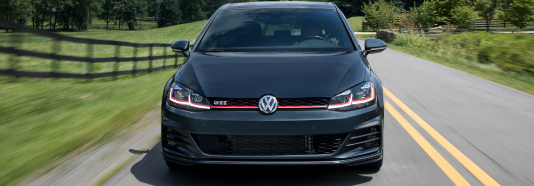 Volkswagen снимет с производства «горячий» Golf GTI 1