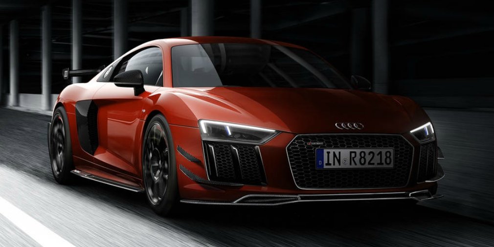 Audi доработала суперкар R8 1