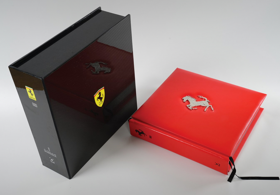 Книгу о Ferrari продадут по цене суперкара 3