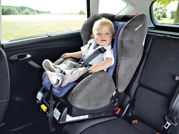 Hyundai позаботится о детях на заднем сидении 1