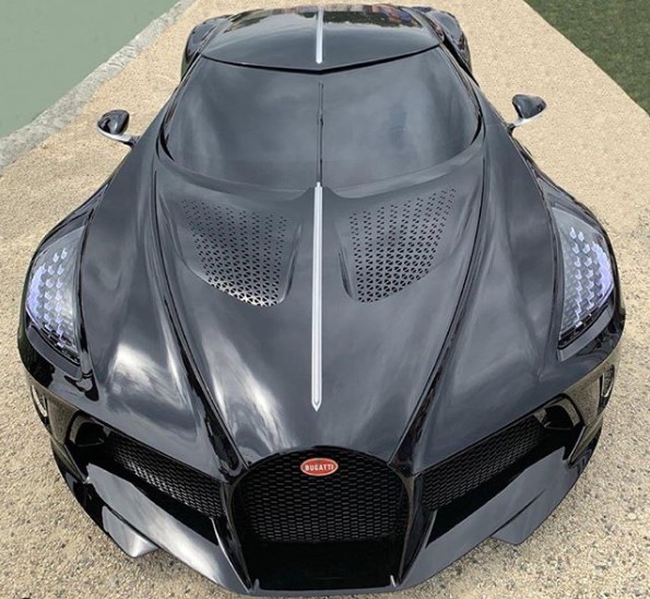 Самое дорогое авто современности Bugatti La Voiture Noire – экстремальная роскошь 3