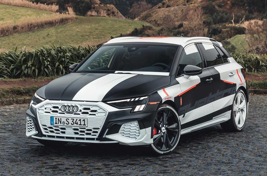 Появились официальные фотографии Audi S3 Sportback 1