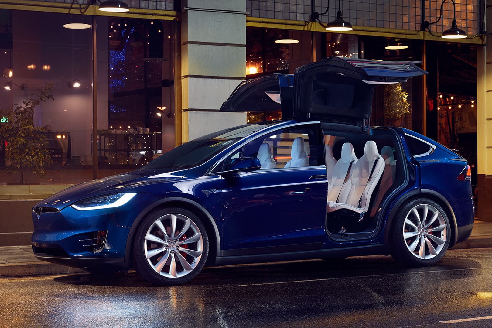 Тест-драйв Tesla Model X 3