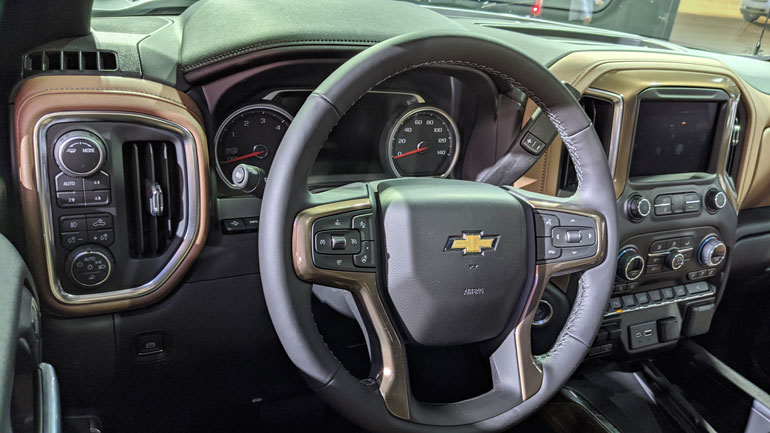 Chevrolet представил обновленный Silverado High Country 3