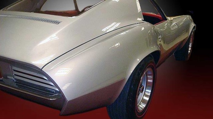 Раритетный Pontiac продают за 750 тысяч долларов 3