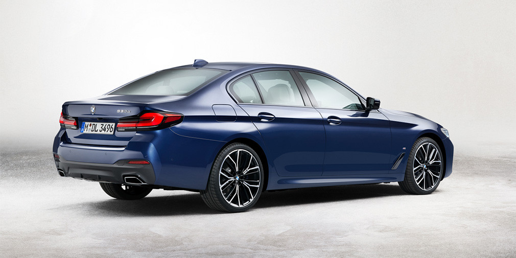 Новый BMW 5-Series показался до официального дебюта 2