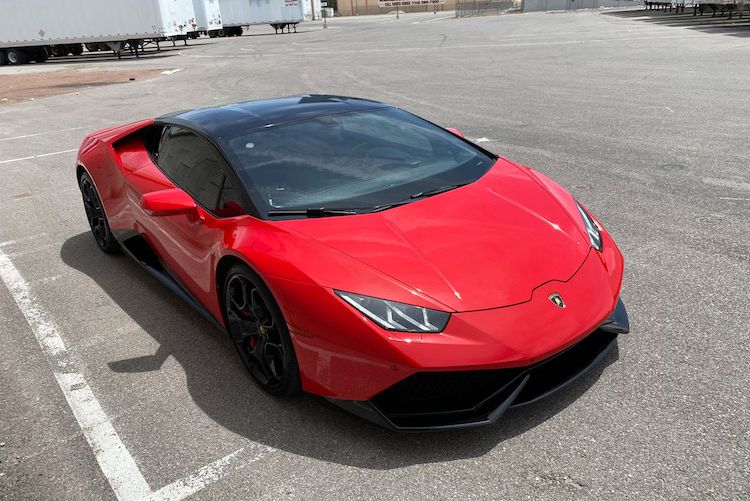 На продажу выставили Lamborghini с рекордным пробегом 1