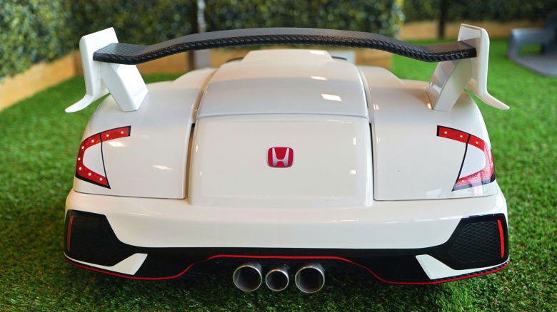 Honda сделала из газонокосилки спорткар 1