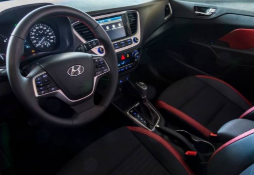 Hyundai представил Accent нового поколения 3