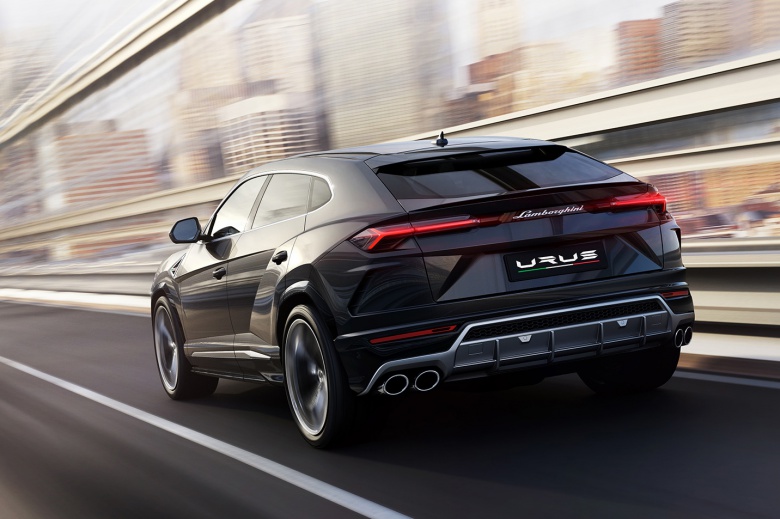 Lamborghini задумалась о выпуске гибридной версии кроссовера Urus 3