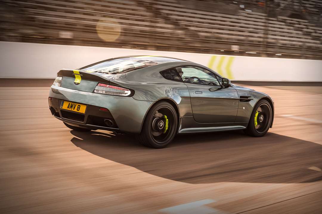 Aston Martin объявил масштабный отзыв автомобилей 2