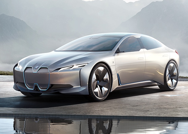 BMW работает над электрическим седаном i4 1