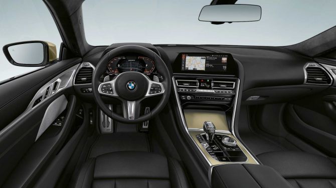 BMW раскрасила 8-ю серию «золотом» (Фото) 3