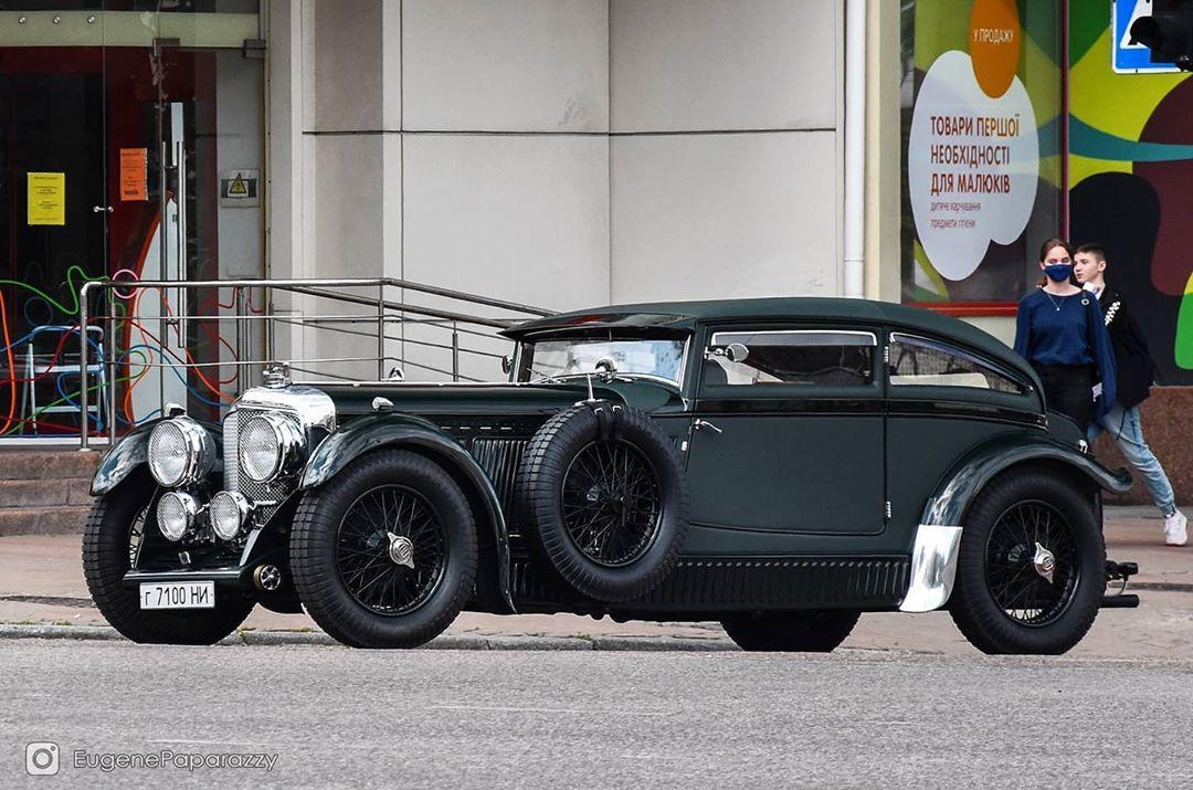 В Киеве засветился невероятный Bentley Speed Six Sportsman Coupe 1930 года выпуска 1