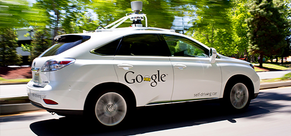 Беспилотные авто Google «научились сами» сигналить пешеходам 1