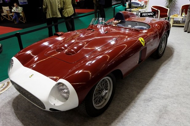 В Украине продают раритетный Ferrari за 19 миллионов долларов 1