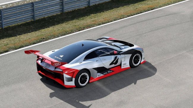 Компания Audi презентовала концепт нового электромобиля 2