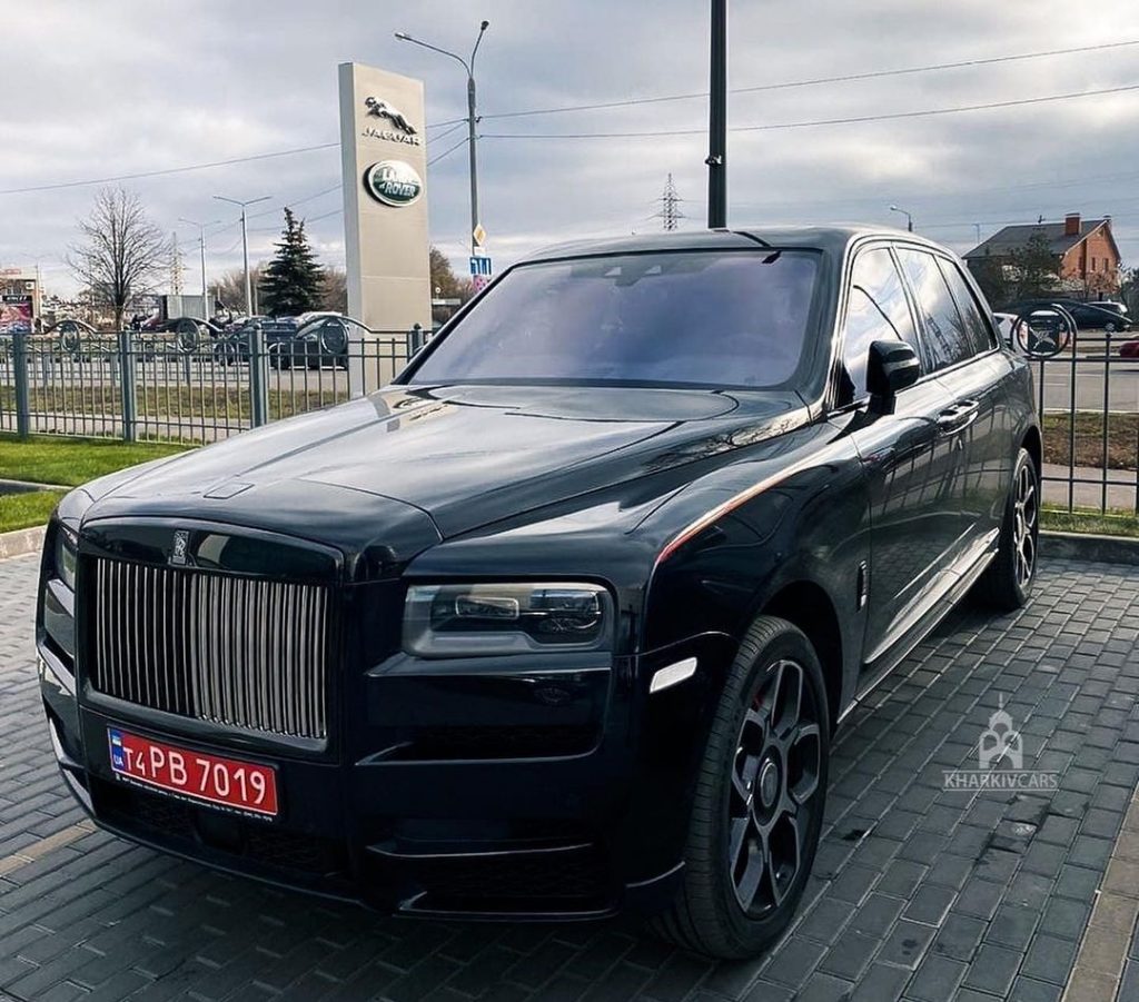 В Украине появился эксклюзивный лимитированный внедорожник Rolls-Royce стоимостью 15 миллионов 1