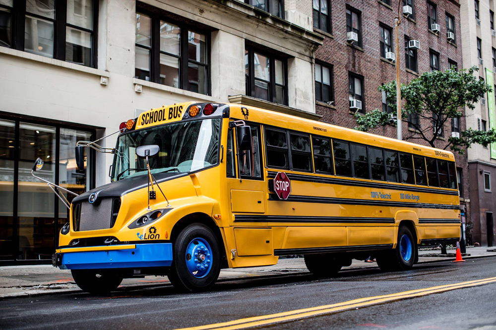 В Калифорнии дизельные школьные автобусы заменят на электрические 1