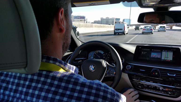 BMW занимается развитием автономных технологий 1