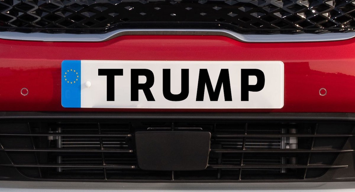 В Швеции отказали в выдаче автомобильного номера «Trump» 1
