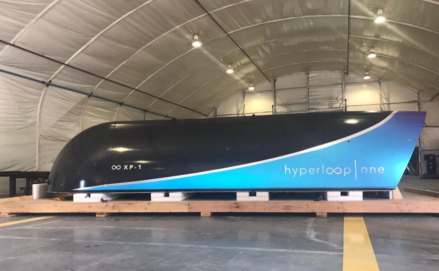 Hyperloop перевезет первых пассажиров уже в этом году 1