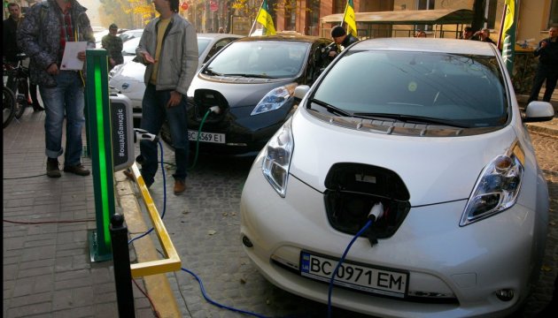 Украинцы удвоили спрос на электромобили 1