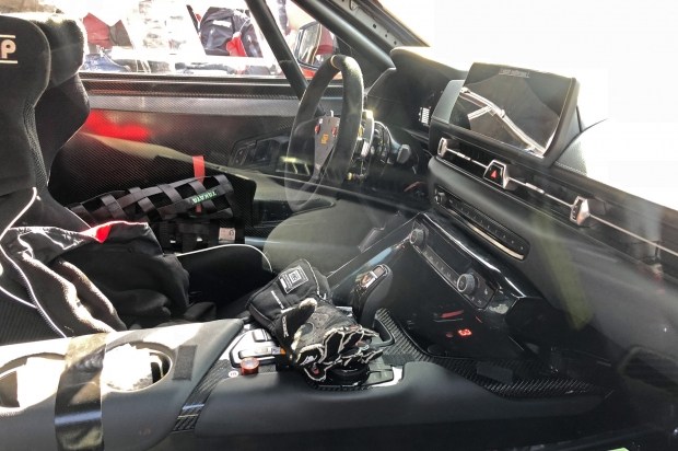 Гоночная версия купе Toyota Supra показала детали серийной 2