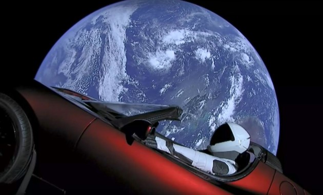 Tesla Roadster Илона Маска достигла орбиты Марса 1